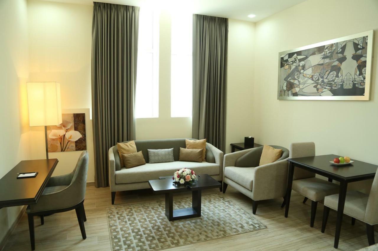 Uptown Hotel Apartment Fujairah By Gewan Exterior foto
